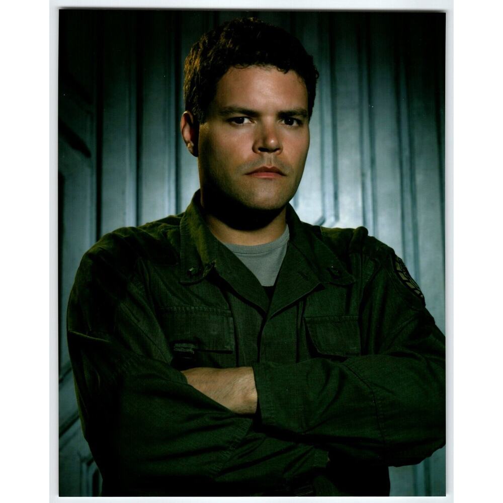 Battlestar Galactica Original Phot Chief Galen Tyrol A Douglas Sci-Fi 8" x 10"
